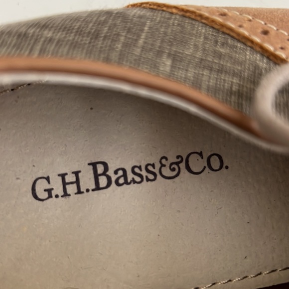 G.H. Bass & Co. Carson Leather and Canvas Saddle Oxford Shoes - Picture 8 of 9